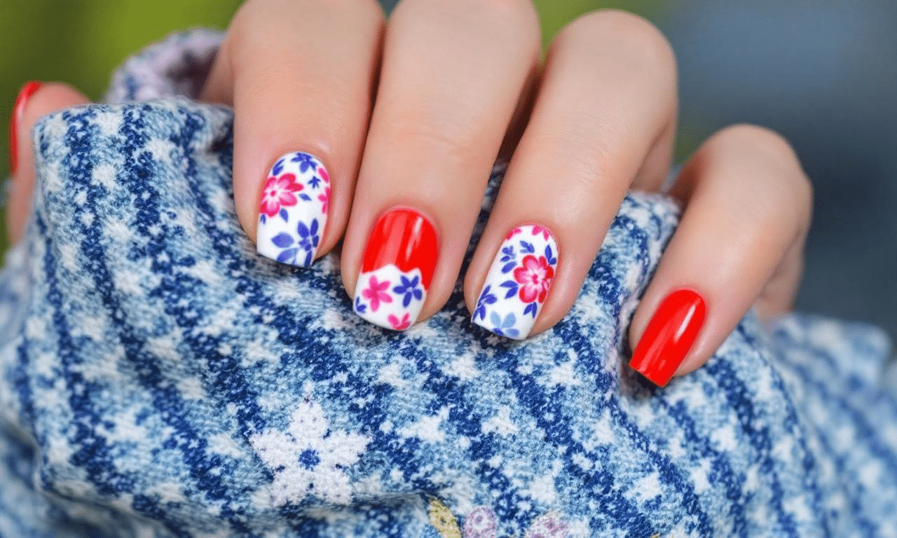 Geef je zomerlook een boost: 10 korte nagelstijlen die je niet wilt missen!